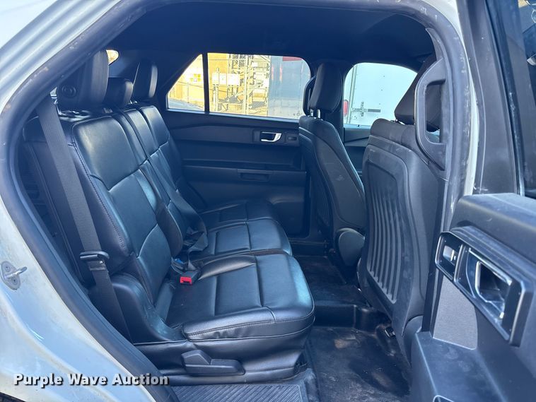 image for item FB3604 2020 Ford Explorer Police SUV