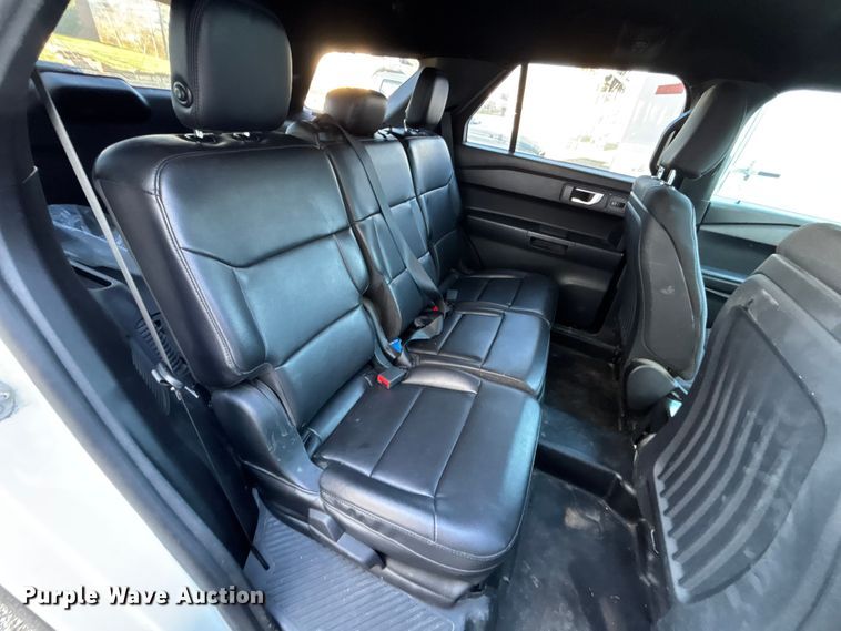 image for item FB3604 2020 Ford Explorer Police SUV