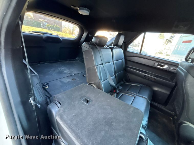 image for item FB3604 2020 Ford Explorer Police SUV