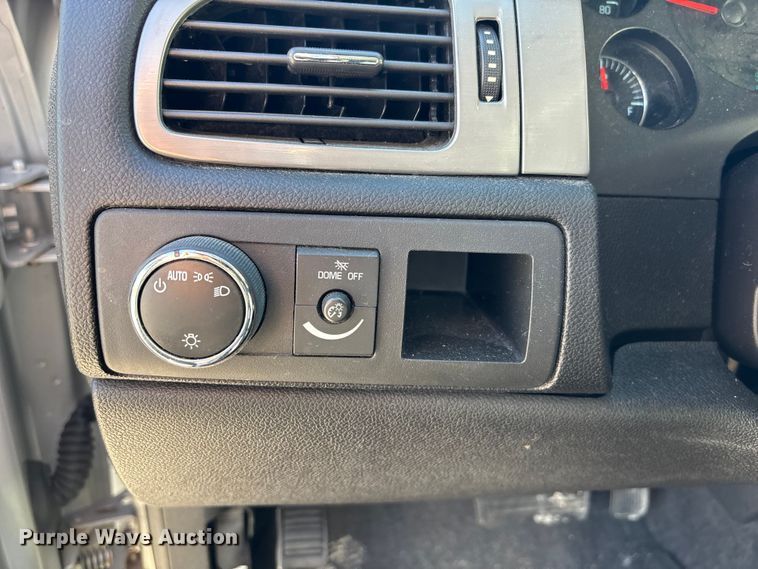 image for item FB3607 2013 Chevrolet Tahoe Police SUV