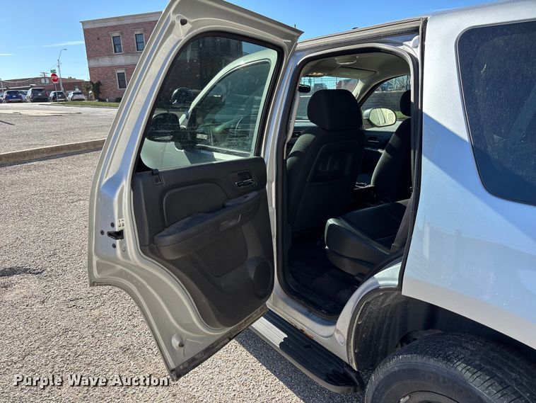 image for item FB3607 2013 Chevrolet Tahoe Police SUV