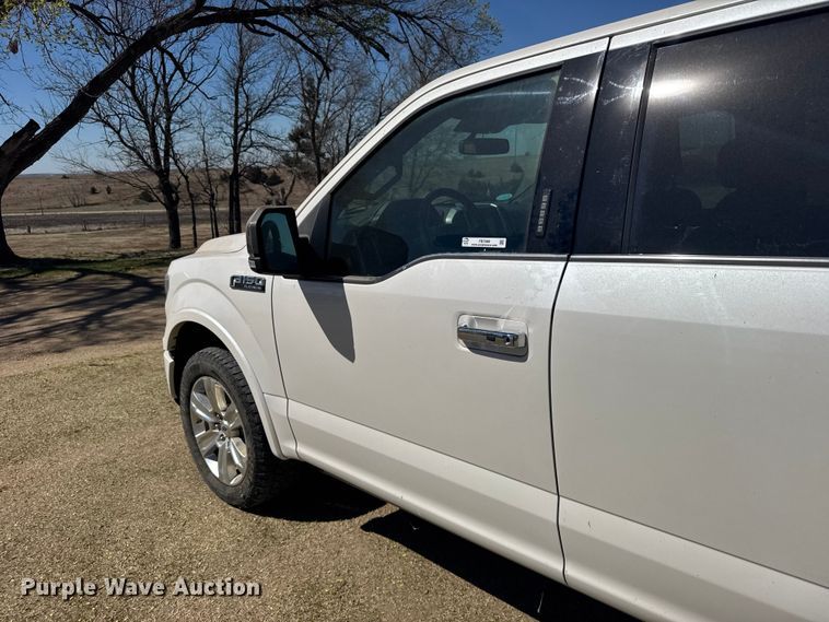 image for item FB7088 2018 Ford F150 Platinum Crew Cab pickup truck