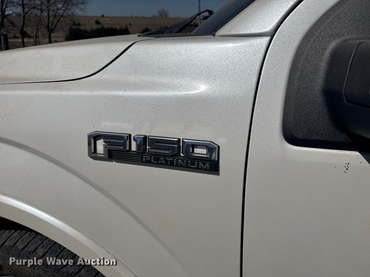 image for item FB7088 2018 Ford F150 Platinum Crew Cab pickup truck