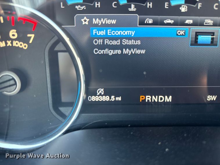 image for item FB7088 2018 Ford F150 Platinum Crew Cab pickup truck