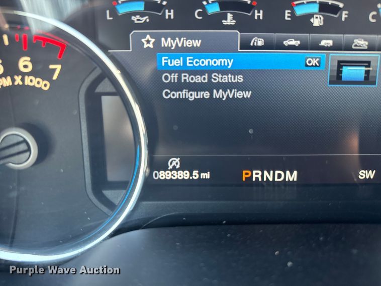 image for item FB7088 2018 Ford F150 Platinum Crew Cab pickup truck