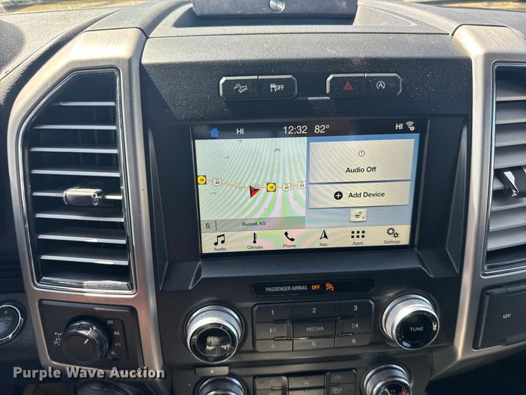 image for item FB7088 2018 Ford F150 Platinum Crew Cab pickup truck