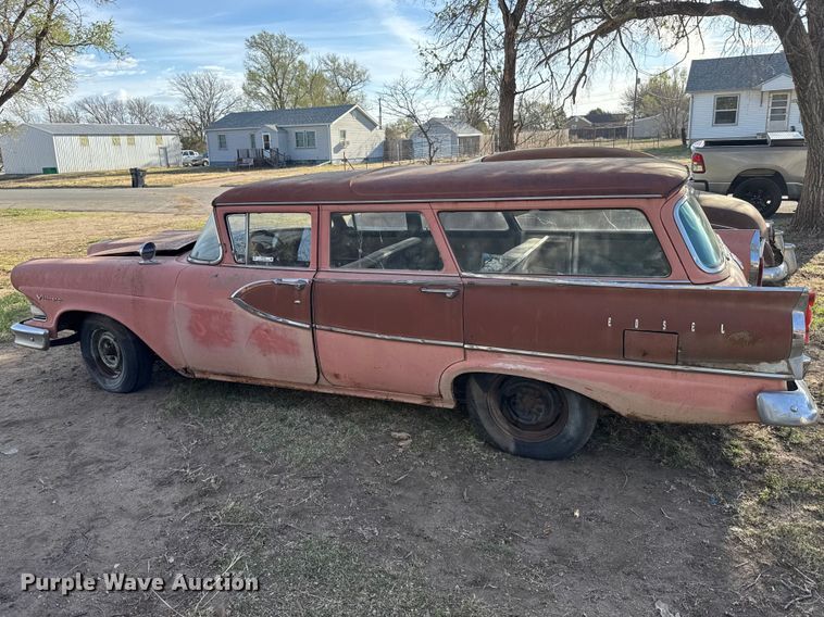 image for item FB7090 1958 Edsel sedan