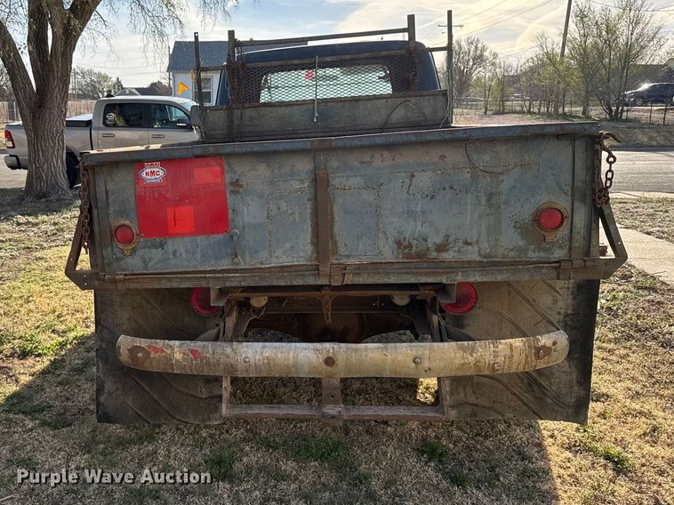 image for item FB7093 1969 Chevrolet C/40 flatbed truck