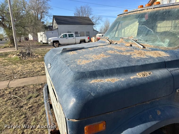 image for item FB7093 1969 Chevrolet C/40 flatbed truck