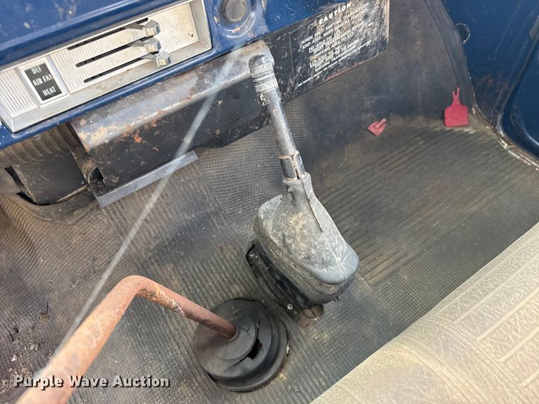 image for item FB7093 1969 Chevrolet C/40 flatbed truck