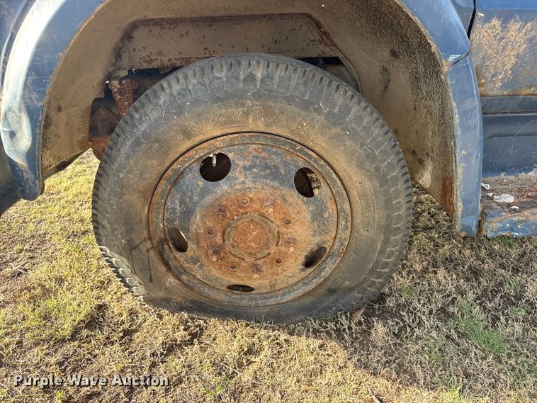 image for item FB7093 1969 Chevrolet C/40 flatbed truck