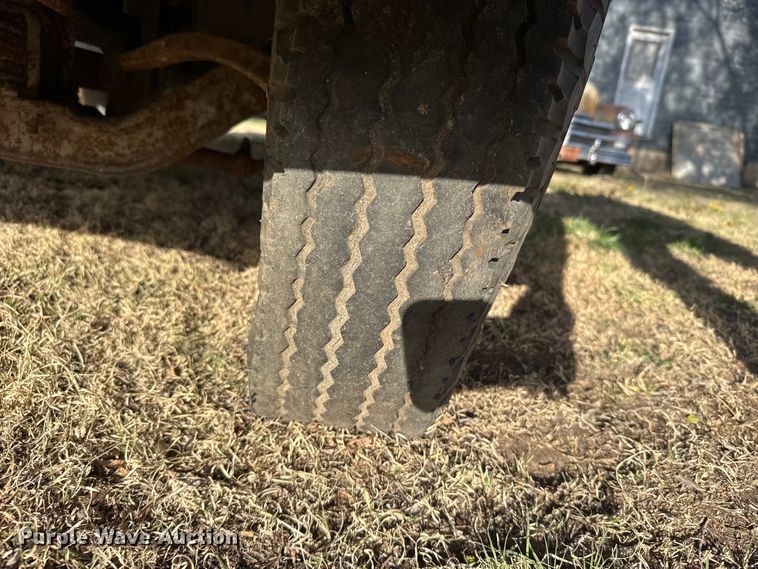 image for item FB7093 1969 Chevrolet C/40 flatbed truck