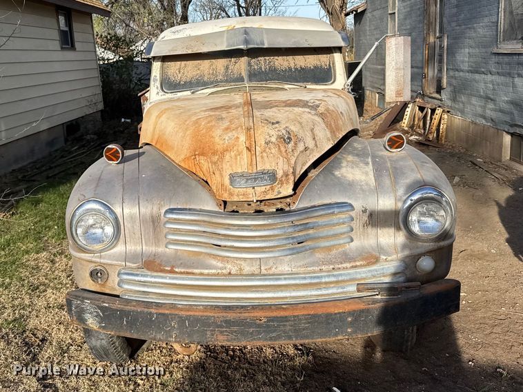 image for item FB7094 1949 Nash flatbed truck