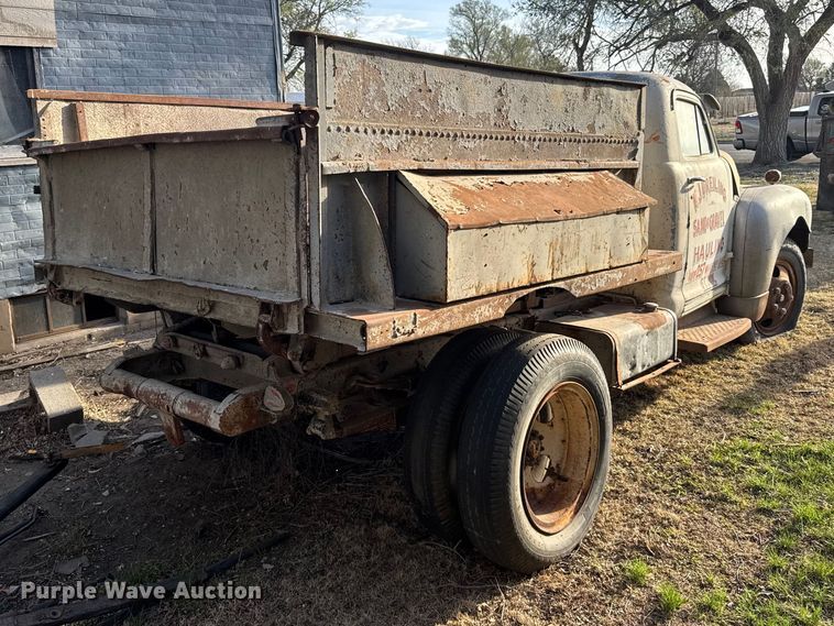 image for item FB7094 1949 Nash flatbed truck