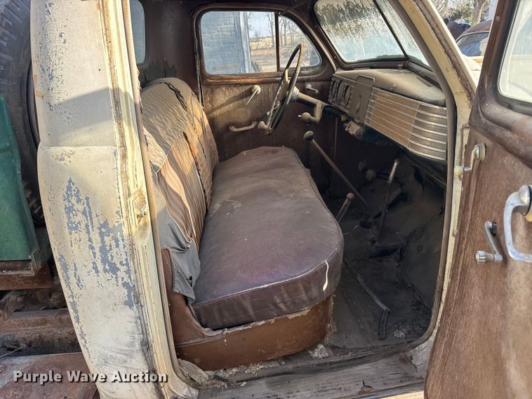 image for item FB7094 1949 Nash flatbed truck