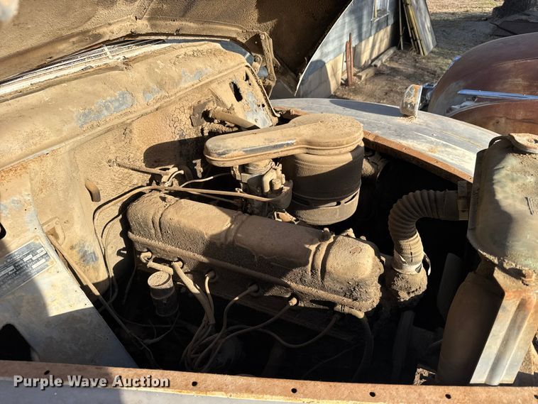 image for item FB7094 1949 Nash flatbed truck