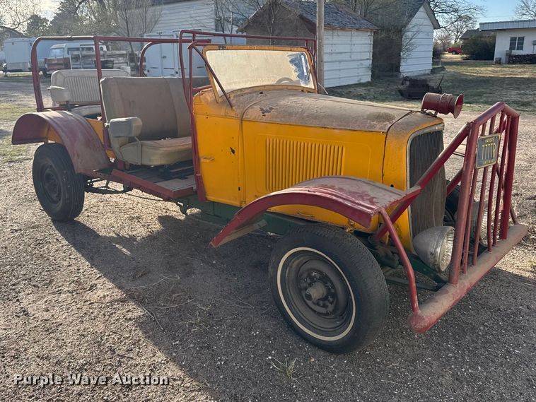 image for item FB7096 1932 Chevrolet pickup truck