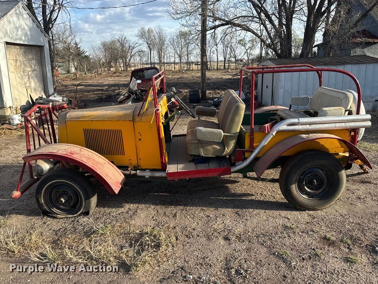 image for item FB7096 1932 Chevrolet pickup truck