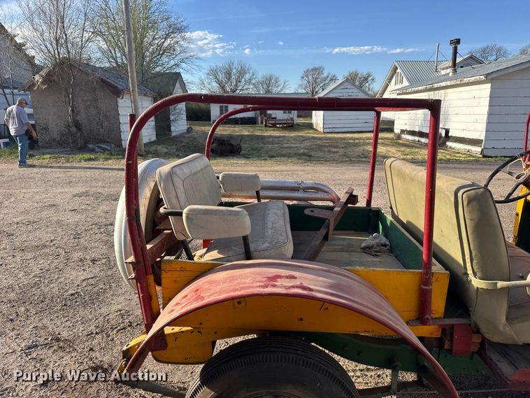 image for item FB7096 1932 Chevrolet pickup truck