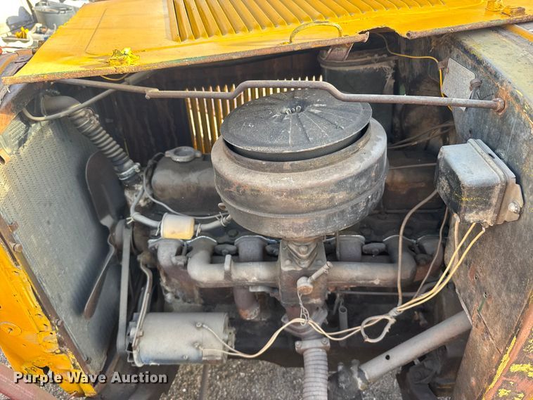 image for item FB7096 1932 Chevrolet pickup truck