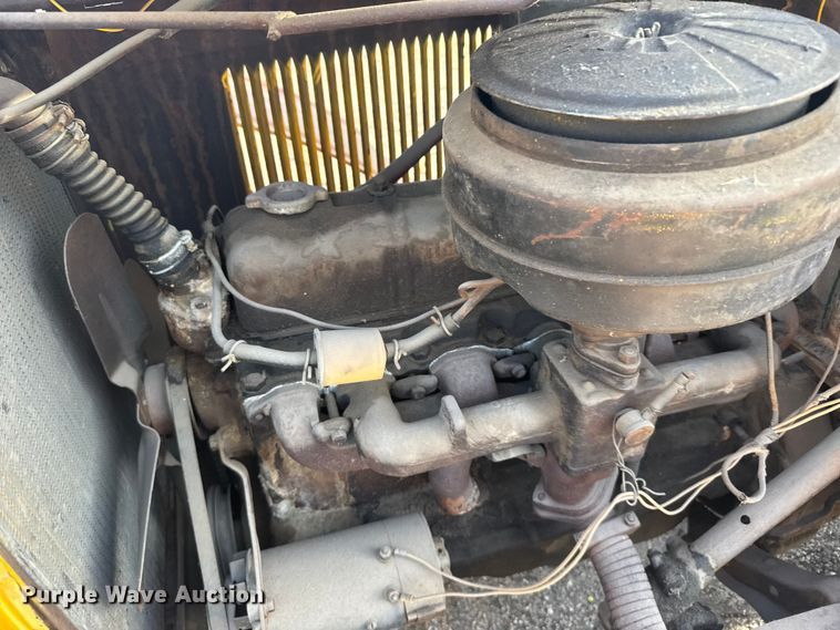 image for item FB7096 1932 Chevrolet pickup truck