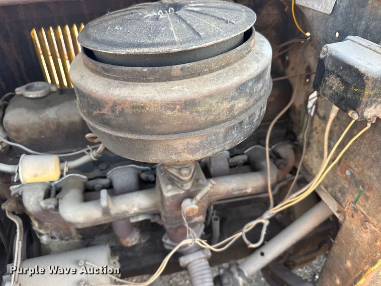 image for item FB7096 1932 Chevrolet pickup truck