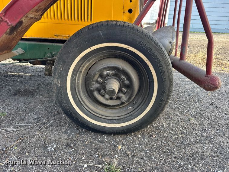 image for item FB7096 1932 Chevrolet pickup truck