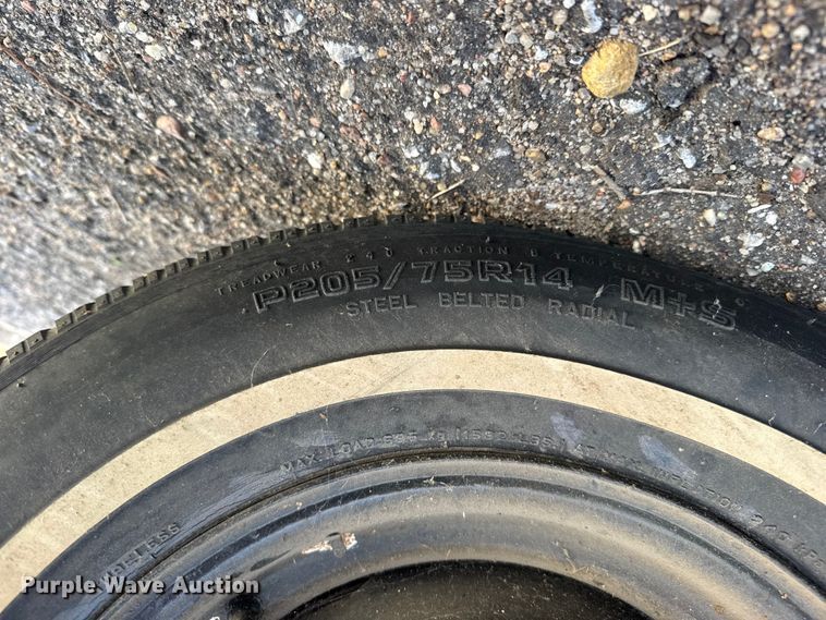 image for item FB7096 1932 Chevrolet pickup truck