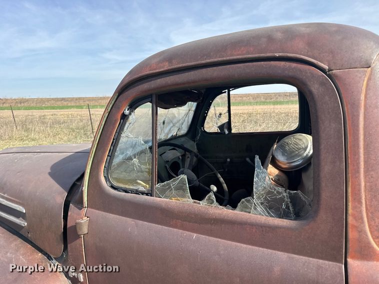 image for item FB7097 1949 Ford F1 pickup truck