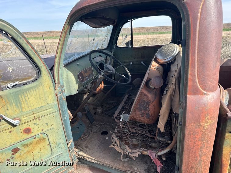 image for item FB7097 1949 Ford F1 pickup truck