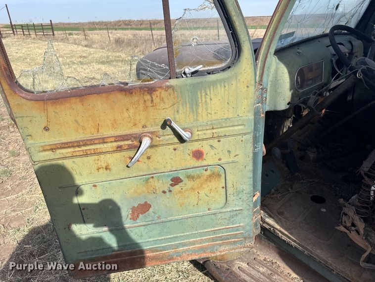 image for item FB7097 1949 Ford F1 pickup truck