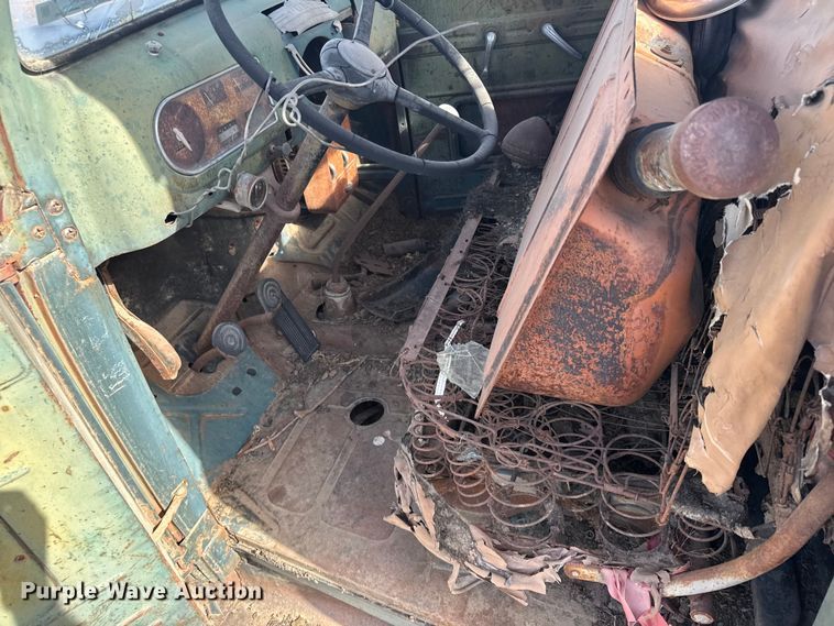 image for item FB7097 1949 Ford F1 pickup truck