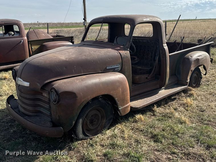image for item FB7098 1952 Chevrolet 3800 pickup truck