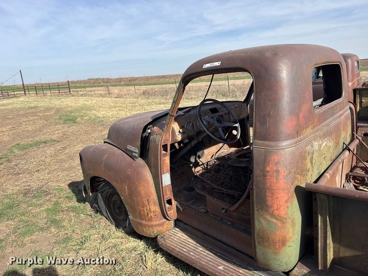 image for item FB7098 1952 Chevrolet 3800 pickup truck