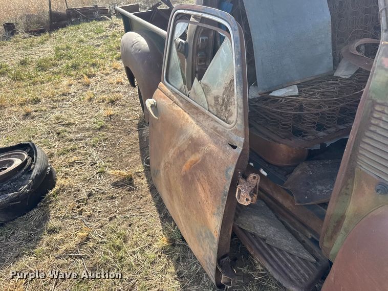 image for item FB7098 1952 Chevrolet 3800 pickup truck