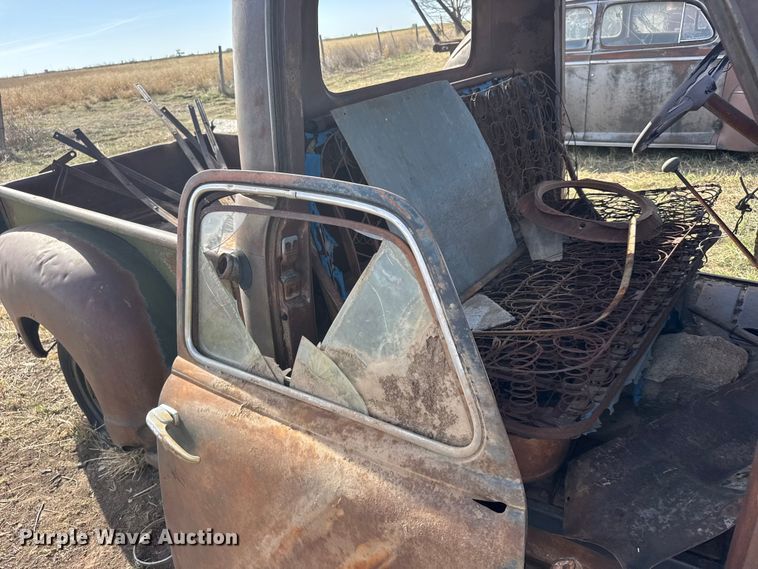 image for item FB7098 1952 Chevrolet 3800 pickup truck