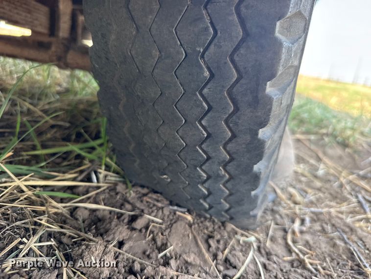 image for item FB7098 1952 Chevrolet 3800 pickup truck