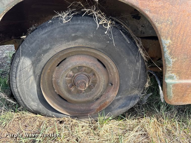 image for item FB7098 1952 Chevrolet 3800 pickup truck