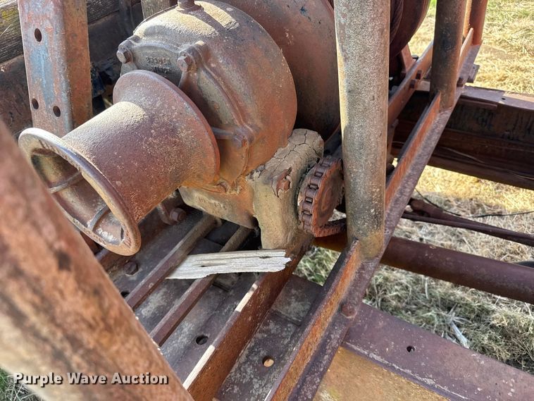 image for item FB7100 1952 Chevrolet Viking 60 winch truck