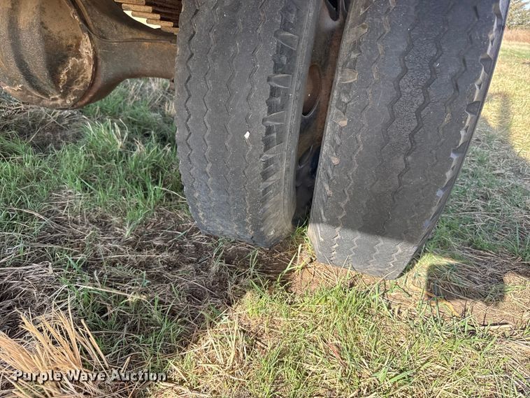 image for item FB7100 1952 Chevrolet Viking 60 winch truck