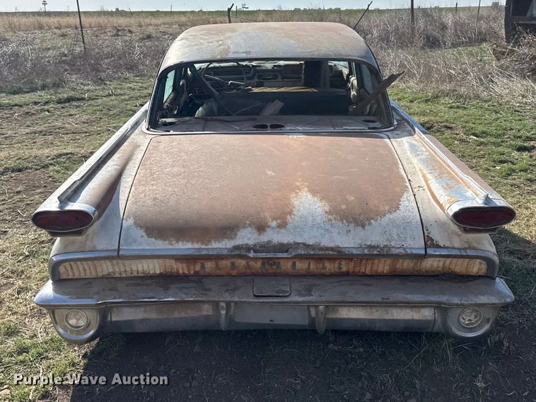 image for item FB7101 Oldsmobile Dymanic 88 sedan