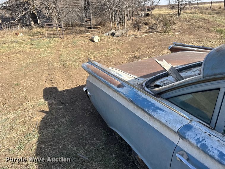 image for item FB7101 Oldsmobile Dymanic 88 sedan