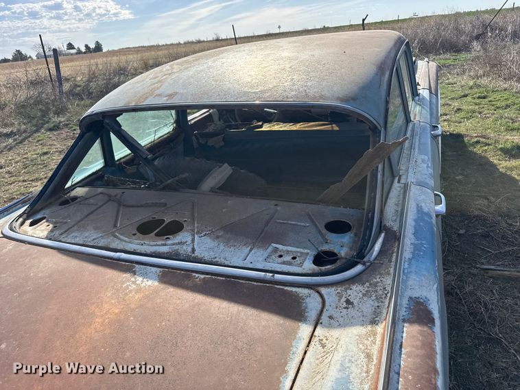 image for item FB7101 Oldsmobile Dymanic 88 sedan