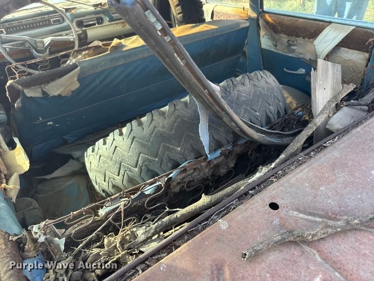 image for item FB7101 Oldsmobile Dymanic 88 sedan