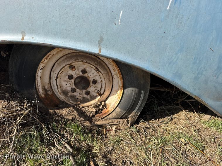 image for item FB7101 Oldsmobile Dymanic 88 sedan