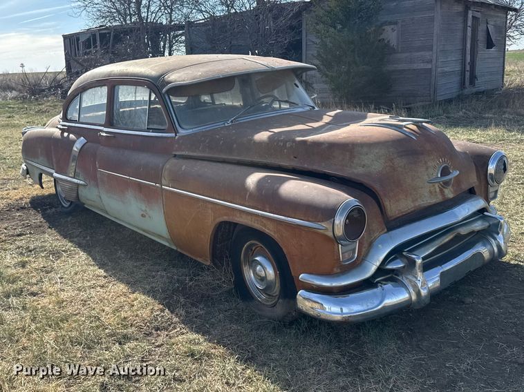 image for item FB7102 Oldsmobile 88 sedan