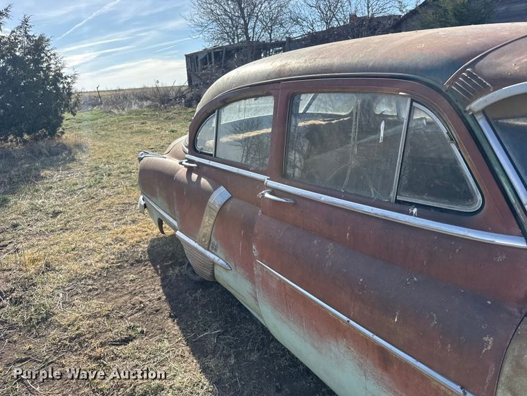 image for item FB7102 Oldsmobile 88 sedan