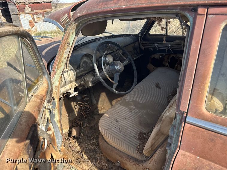 image for item FB7102 Oldsmobile 88 sedan