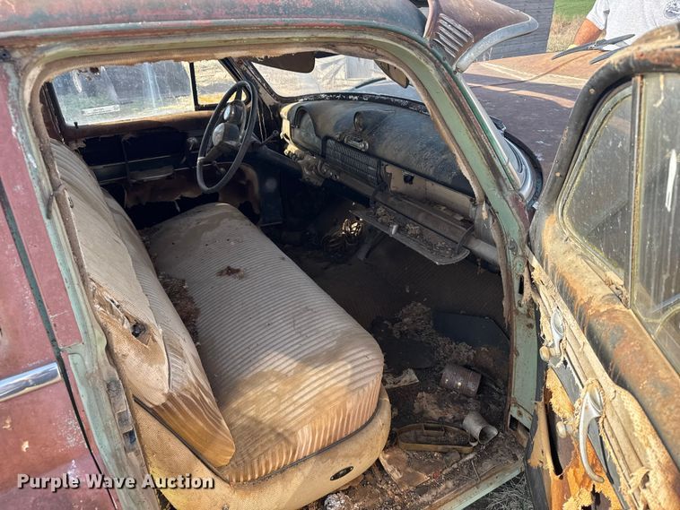 image for item FB7102 Oldsmobile 88 sedan