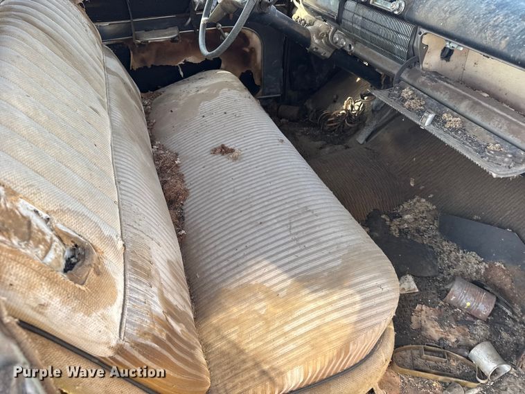 image for item FB7102 Oldsmobile 88 sedan